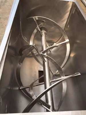 5.5 kw 500L 양념 조미 분말 안료 분말 상업적 더블 패들 수평선상 리본 믹서